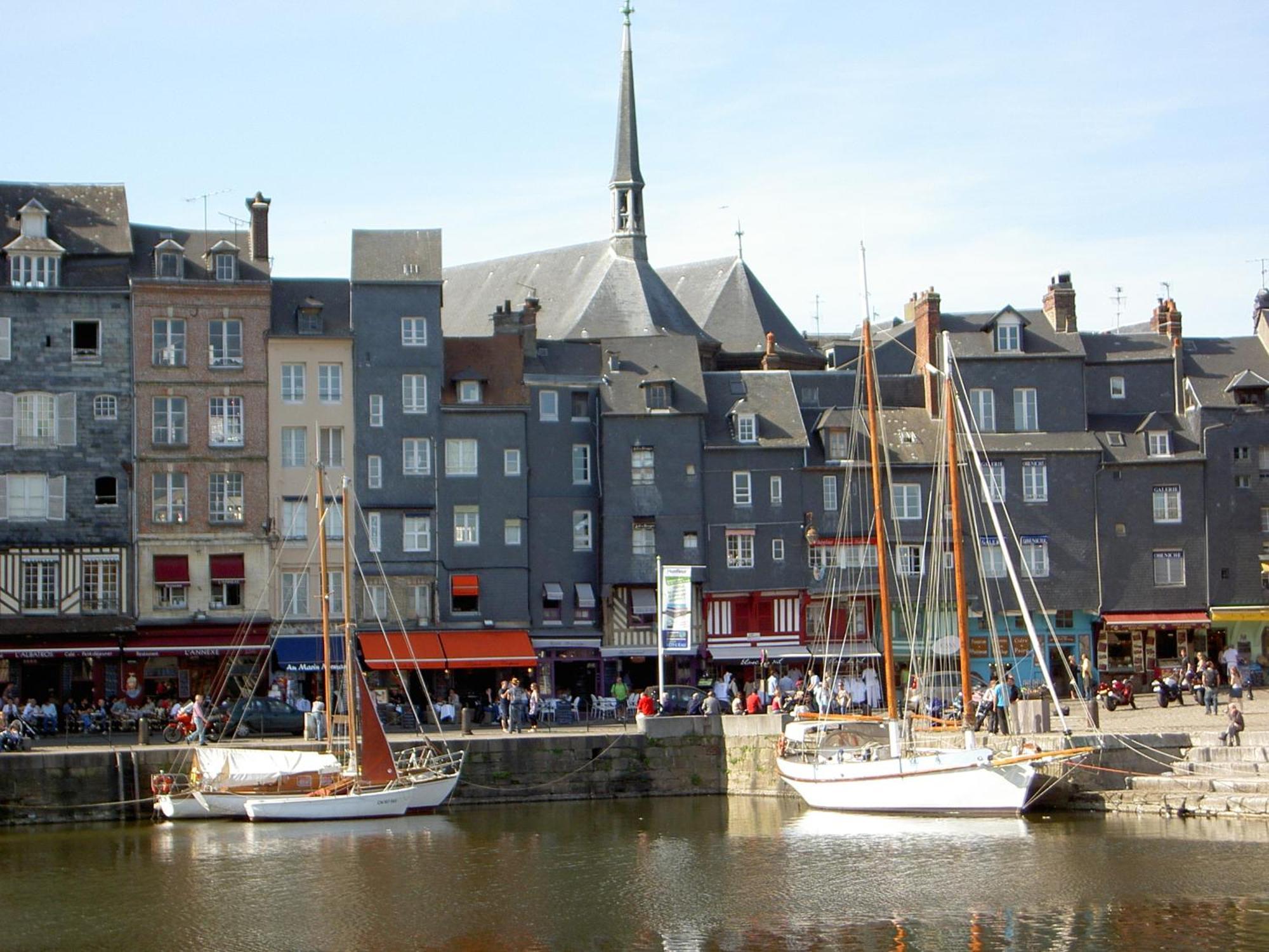 Adonis Hauts De Honfleur Equemauville Exterior photo